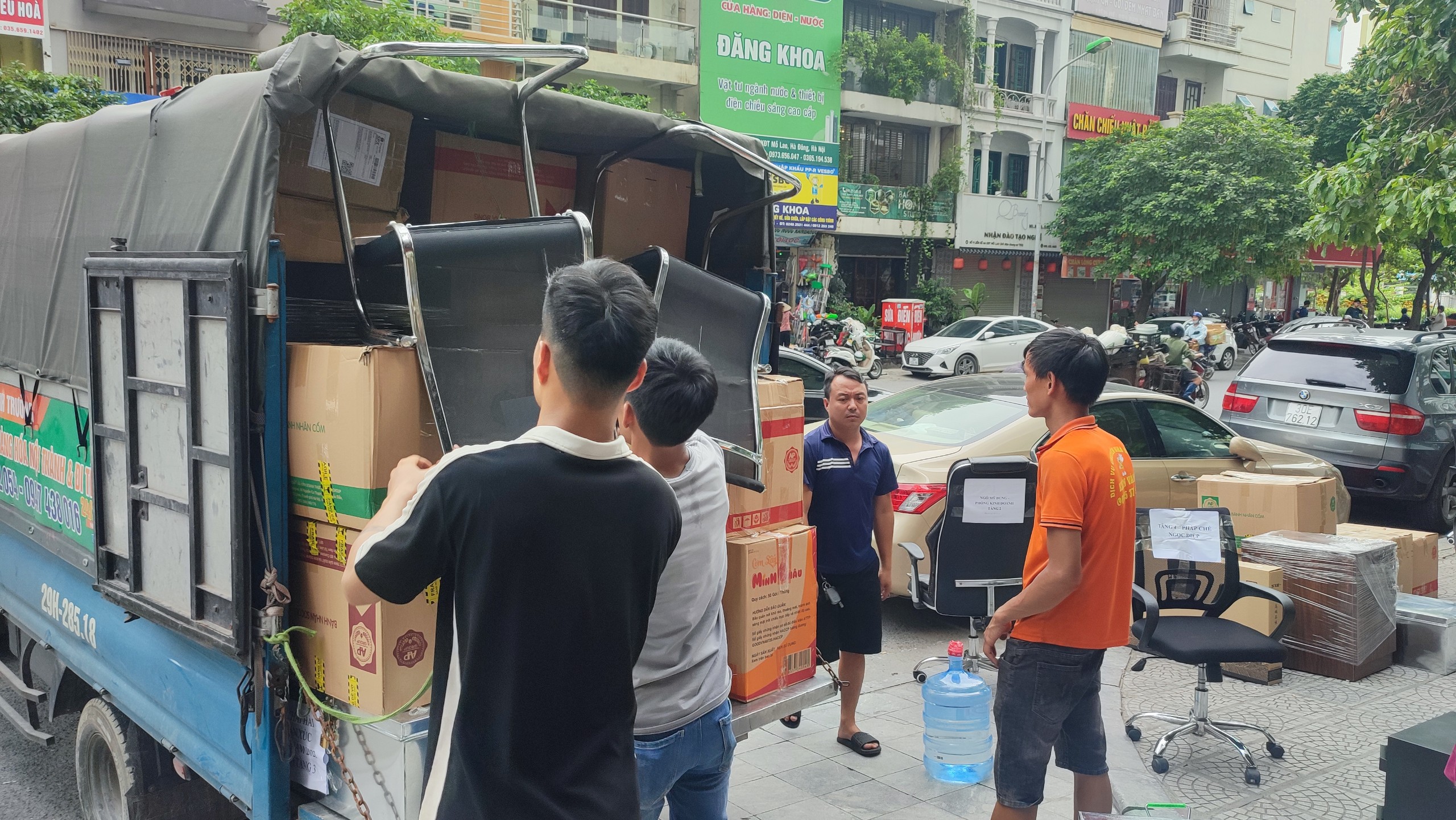Chuyển Nhà Hà Nội Trọn Gói – Chuyển nhà, chuyển văn phòng trọn gói, taxi tải